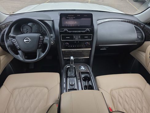 Used 2022 Nissan Armada Platinum w/ Captain's Chairs Package RWD image 18