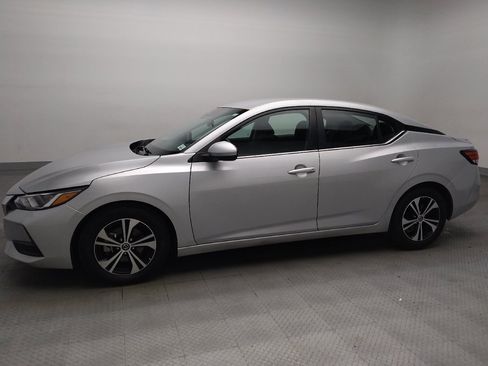 Used 2023 Nissan Sentra SV FWD image 2