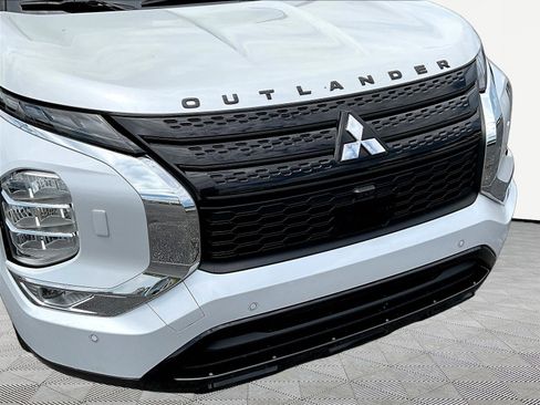 Used 2024 Mitsubishi Outlander SE Black Edition AWD/4WD image 33