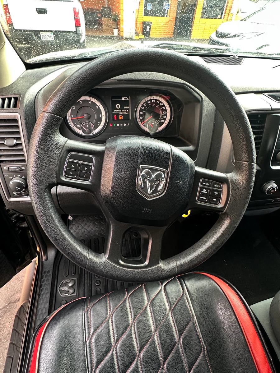Used 2019 RAM 1500 Express AWD/4WD image 5
