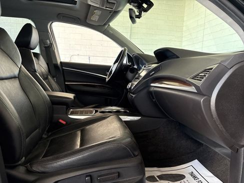 Used 2018 Acura MDX FWD image 15