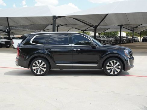 Used 2021 Kia Telluride S FWD image 6
