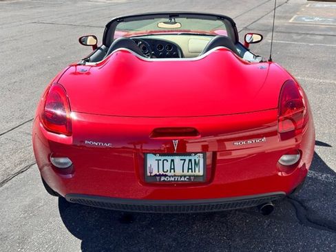 Used 2007 Pontiac Solstice w/ Premium Package image 21