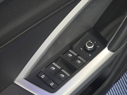 Used 2023 Audi Q3 2.0T Premium Plus w/ Premium Plus Package image 35