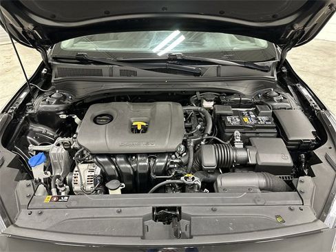 Used 2024 Kia Forte LXS image 27