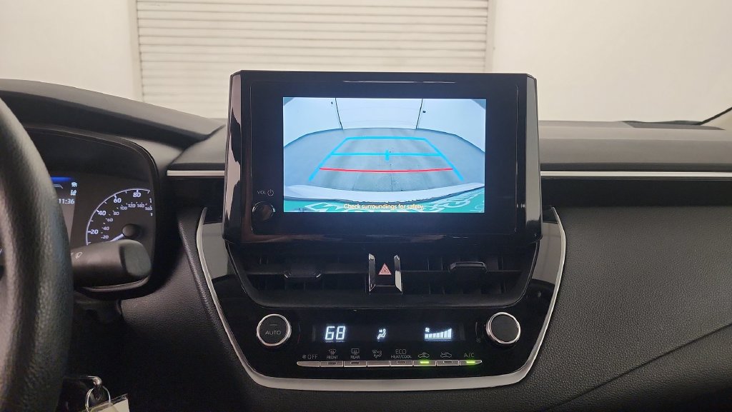 Used 2024 Toyota Corolla LE FWD image 21