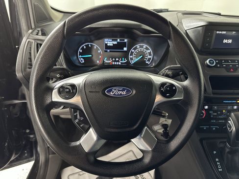 Used 2020 Ford Transit Connect XL image 18