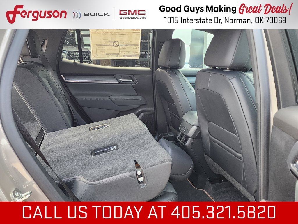 New 2027 GMC Terrain AT4 w/ Convenience Package III AWD/4WD image 47