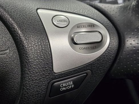 Used 2012 Nissan Juke SV image 18