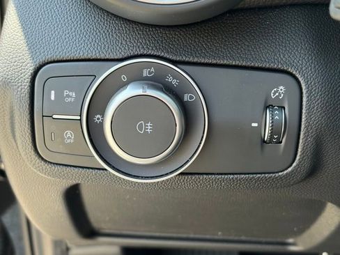 New 2026 Alfa Romeo Giulia AWD w/ Driving Assist Package image 34