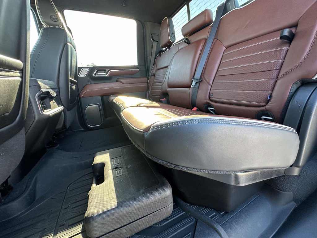 Used 2024 GMC Sierra 2500 Denali Ultimate AWD/4WD image 37