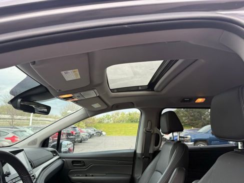 Used 2023 Honda Odyssey EX-L image 8