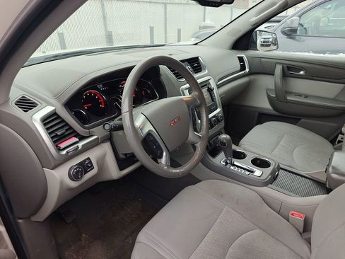 Used 2015 GMC Acadia SLE image 7