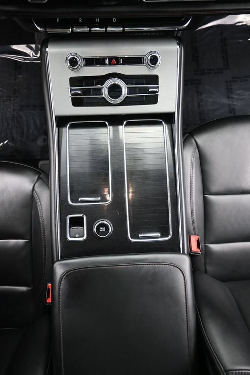 Used 2022 Lincoln Aviator AWD w/ Premium Package image 16