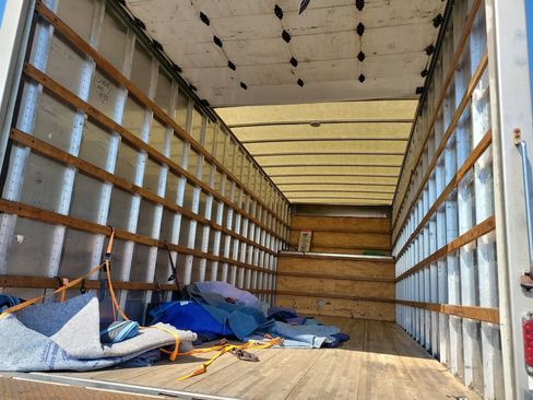 Used 2022 Ford F650 2WD Regular Cab Super Duty image 9