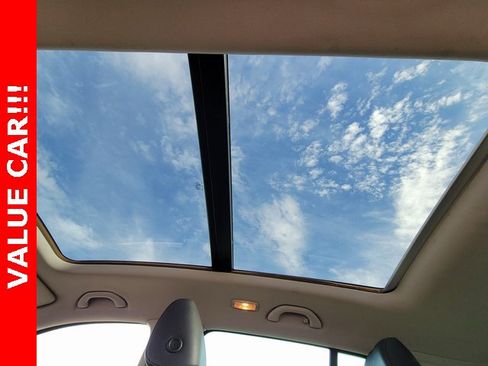 Used 2014 Volkswagen Tiguan SEL image 13