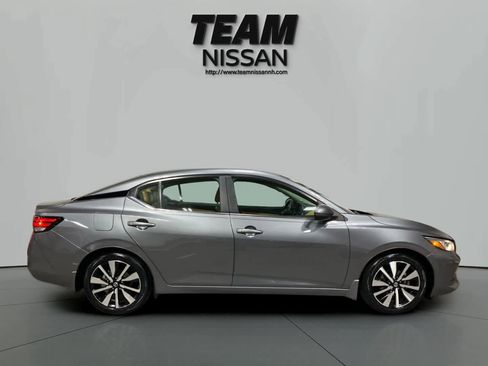 Used 2021 Nissan Sentra SV w/ SV Premium Package image 8
