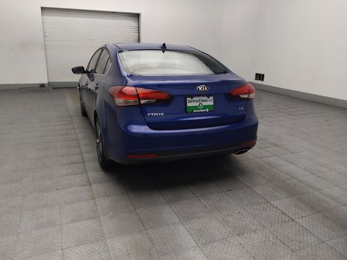 Used 2017 Kia Forte EX FWD image 5