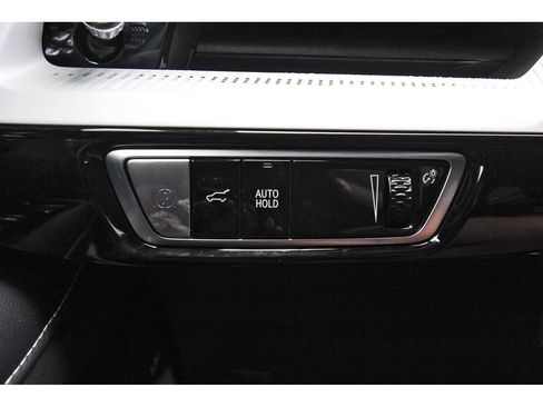 New 2027 Cadillac Optiq Luxury w/ LPO, Floor Liner Package AWD/4WD image 14