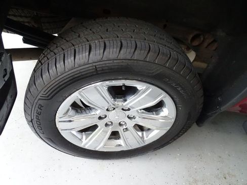 Used 2018 GMC Sierra 1500 SLT AWD/4WD image 31
