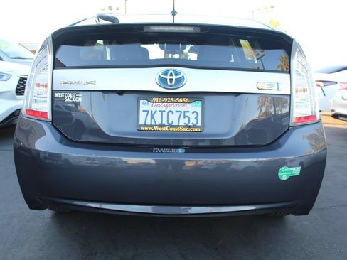 Used 2015 Toyota Prius Prime Plug-In Hybrid FWD image 14