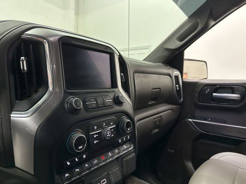 Used 2021 Chevrolet Silverado 1500 LTZ w/ LTZ Premium Package AWD/4WD image 26