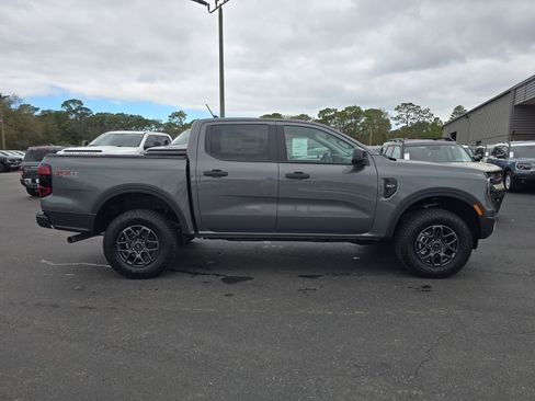 New 2025 Ford Ranger XLT w/ FX4 Off-Road Package image 3