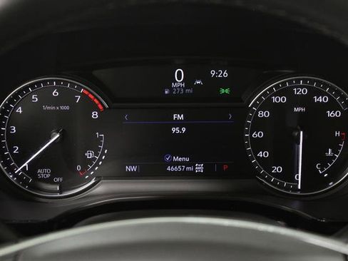 Certified 2022 Cadillac XT5 Premium Luxury image 8