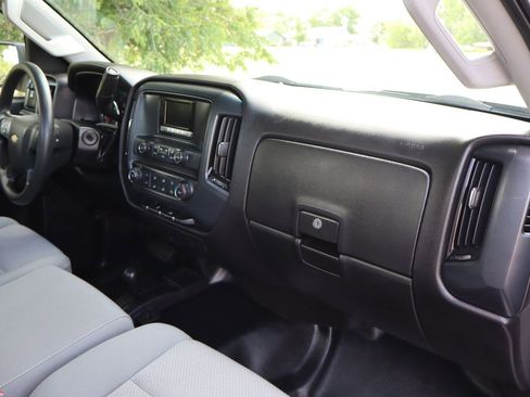 Used 2015 Chevrolet Silverado 2500 W/T w/ WT Fleet Convenience Package AWD/4WD image 16