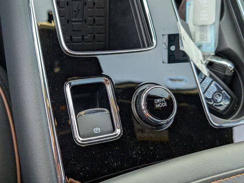 New 2026 Lincoln Aviator Black Label AWD/4WD image 20