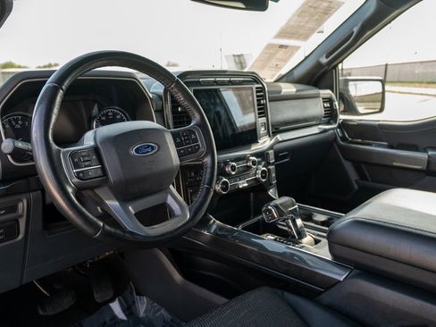 Used 2022 Ford F150 XLT w/ Equipment Group 302A High image 13