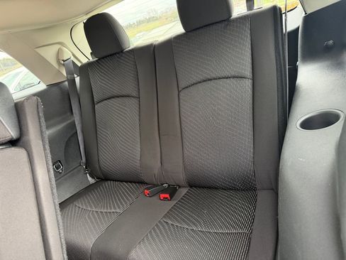 Used 2015 Dodge Journey SXT w/ Flexible Seating Group FWD image 31