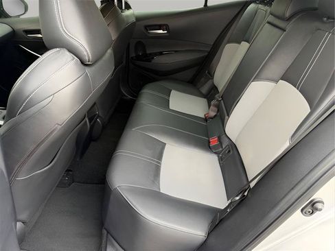 Used 2019 Toyota Corolla XSE FWD image 23