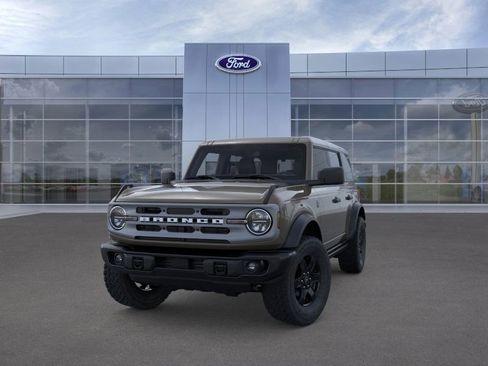 New 2025 Ford Bronco Big Bend w/ Black Diamond Package image 2