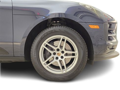 Used 2020 Porsche Macan image 8