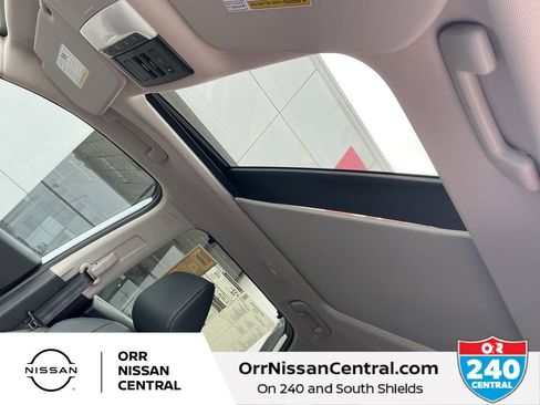 New 2026 Nissan Rogue SV w/ SV Premium Package FWD image 18