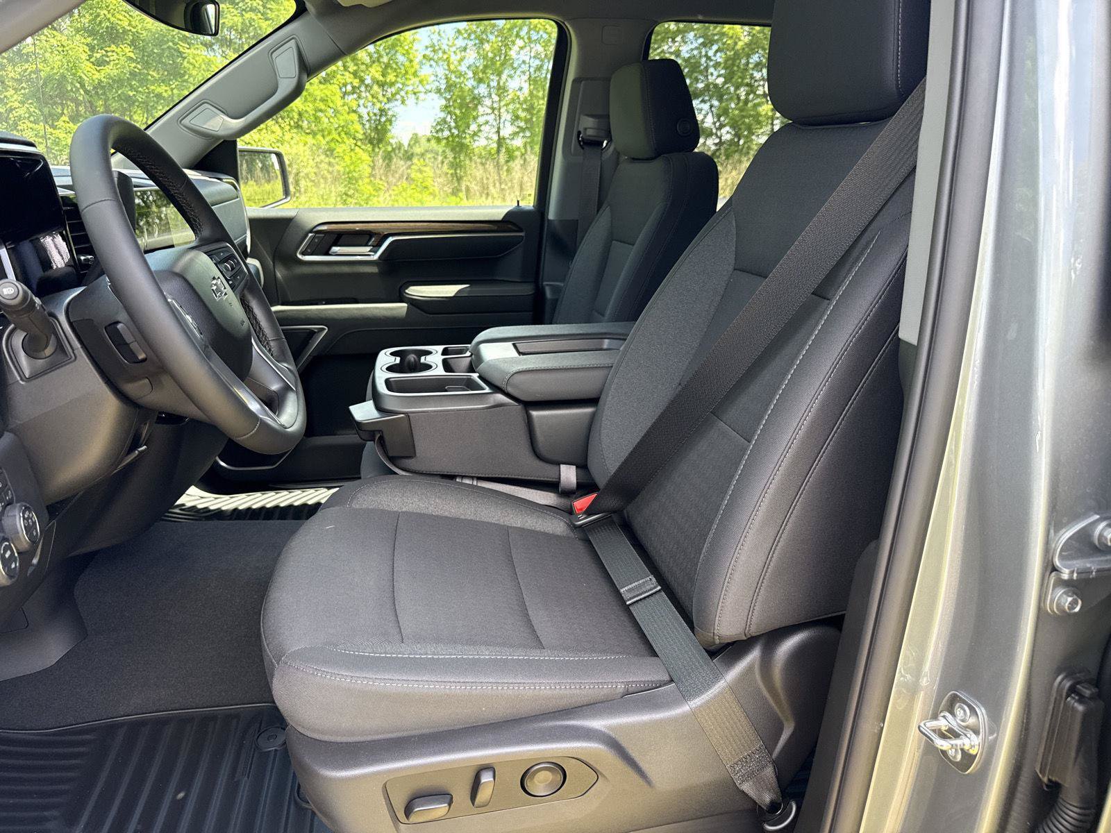 New 2026 Chevrolet Silverado 1500 RST AWD/4WD image 14