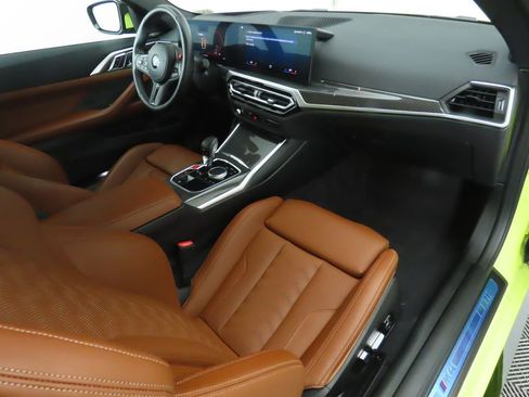 Used 2024 BMW M4 Competition image 18