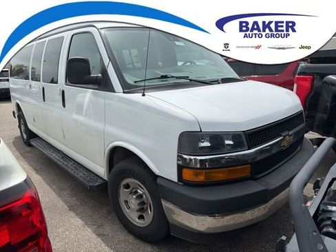 Used 2019 Chevrolet Express 3500 LT w/ LT Preferred Equipment Group RWD image 1