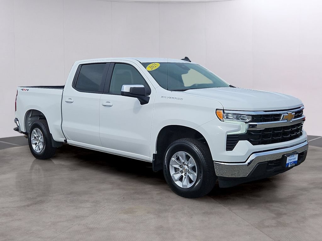 Certified 2025 Chevrolet Silverado 1500 LT AWD/4WD image 3