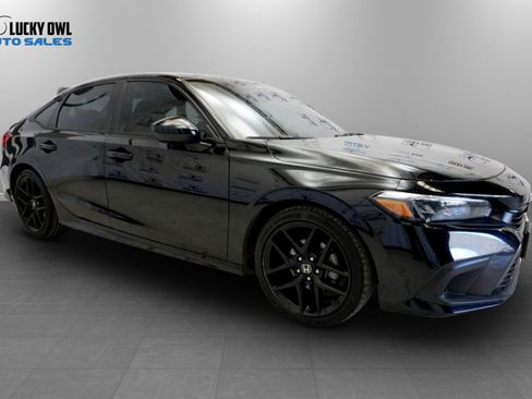 Used 2024 Honda Civic Sport image 4