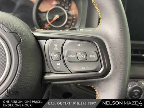 Used 2024 Jeep Wrangler Unlimited Sport AWD/4WD image 22