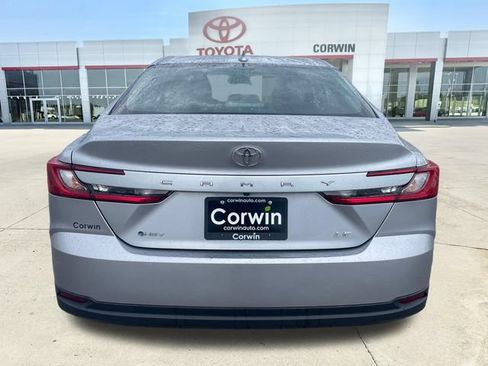 Used 2025 Toyota Camry LE FWD image 4