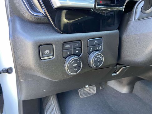 Certified 2022 Chevrolet Silverado 1500 RST w/ Z71 Off-Road Package image 9