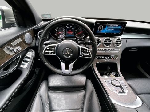 Used 2020 Mercedes-Benz C 300 4MATIC Sedan image 6