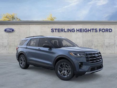 New 2026 Ford Explorer Active image 7