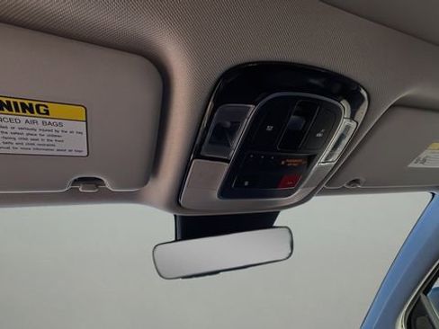 Used 2024 Hyundai Tucson Limited image 28