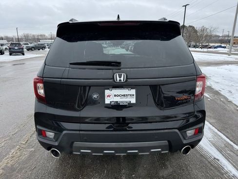 Used 2023 Honda Passport TrailSport image 39