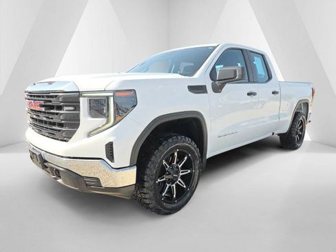 Used 2023 GMC Sierra 1500 Pro w/ Fleet Convenience Package AWD/4WD image 3