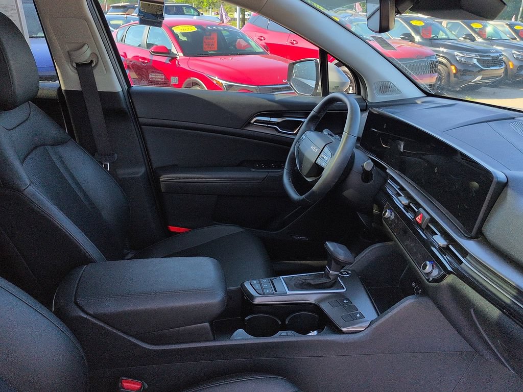 Used 2026 Kia Sportage SX FWD image 7